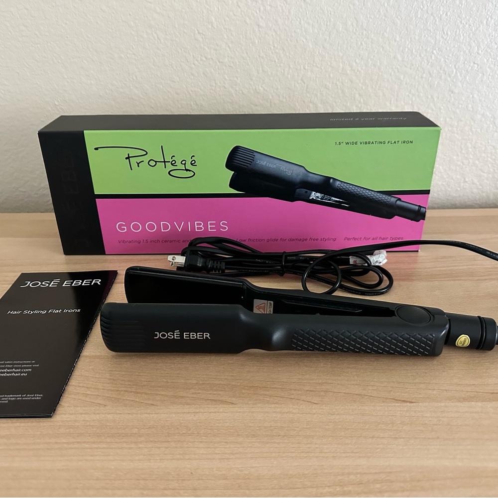 Jose Eber Flat Iron